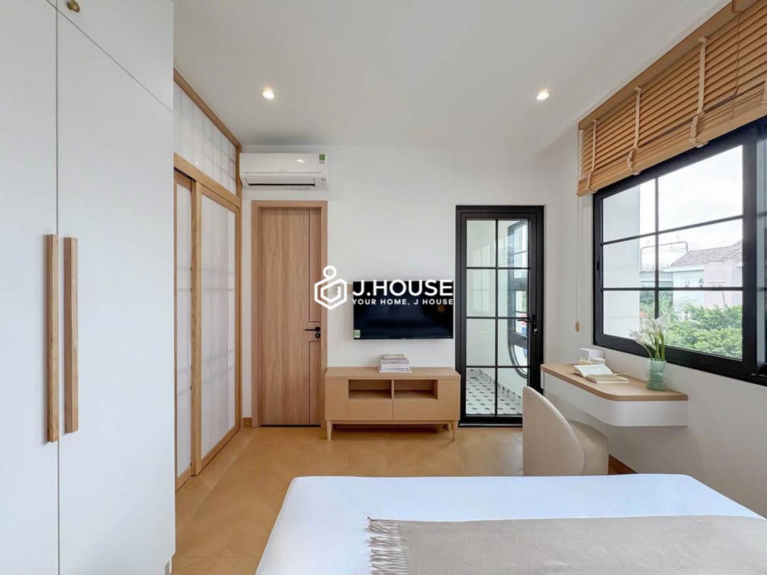 1BR Suite 40m2 at Nest Metro Thao Dien-3