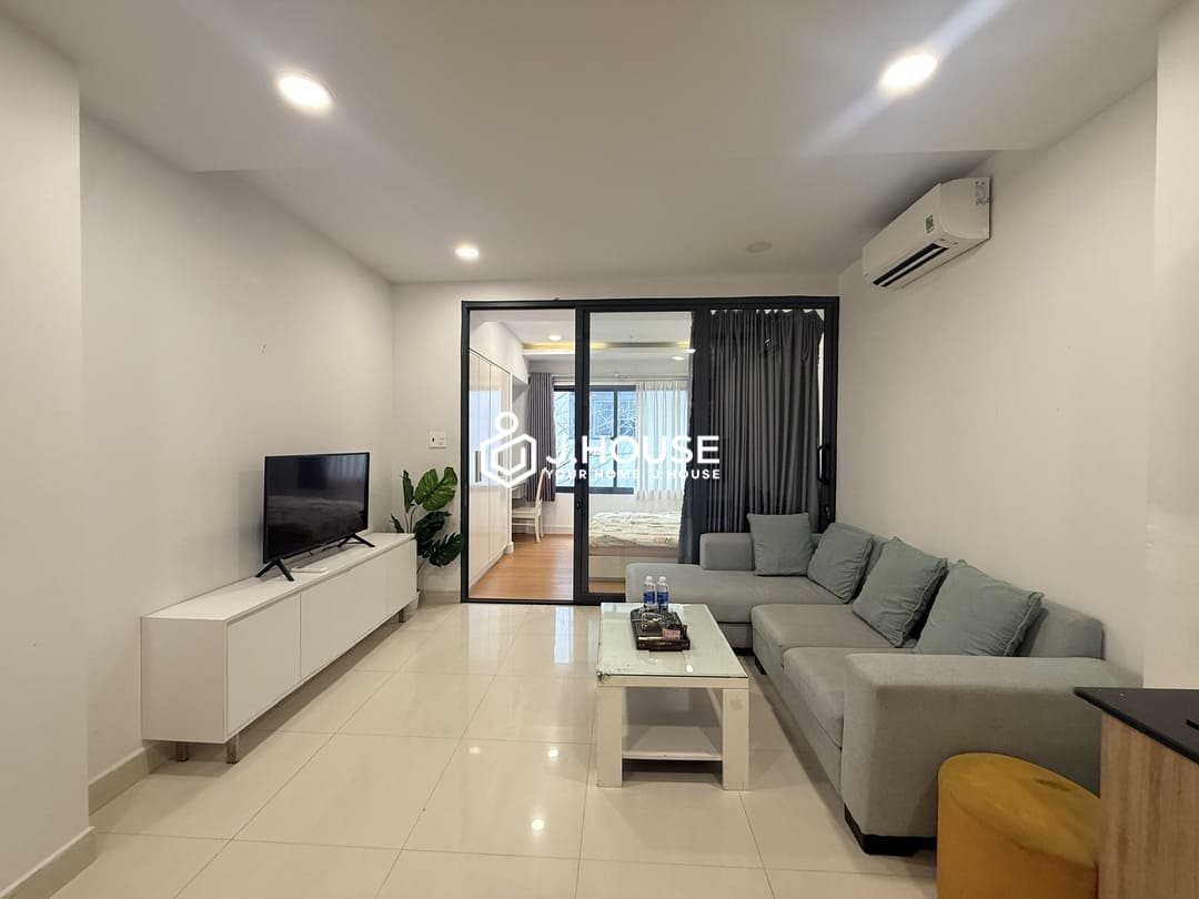 1br apartment for rent in District 1, HCMC - JooHouse 1
