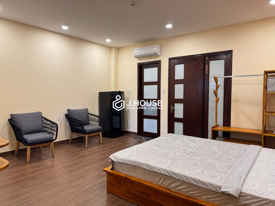 1st floor - Studio 2 with Windows, Sky Home-1