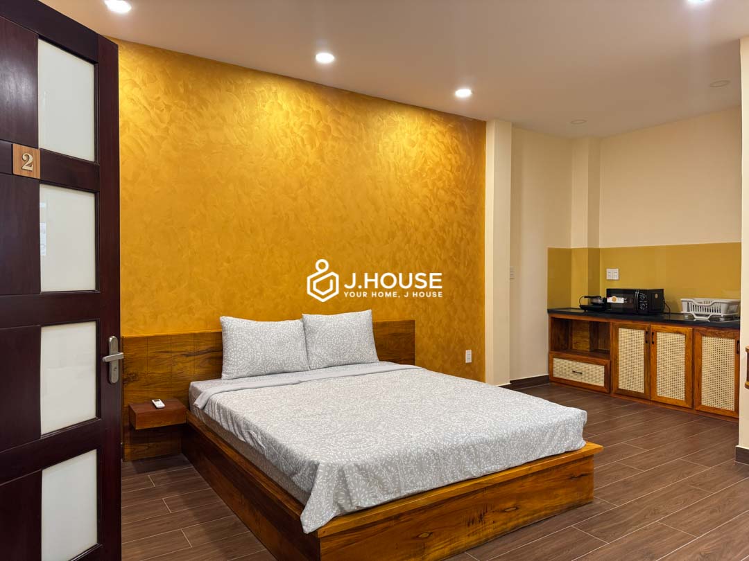 1st floor - Studio 2 with Windows, Sky Home