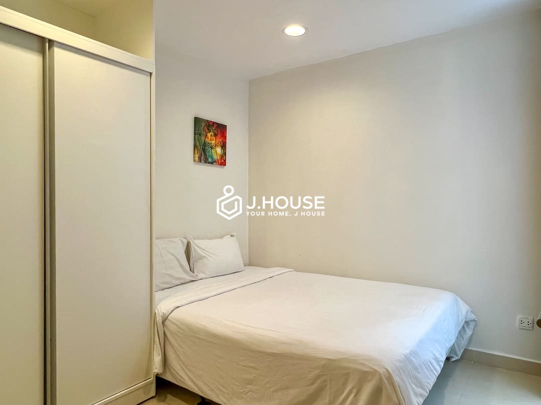 2-br apartment for rent at Glenwood Residence Thao Dien, District 2, HCMC