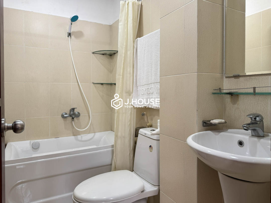 2BR Apartment for rent in Binh Thanh District-16