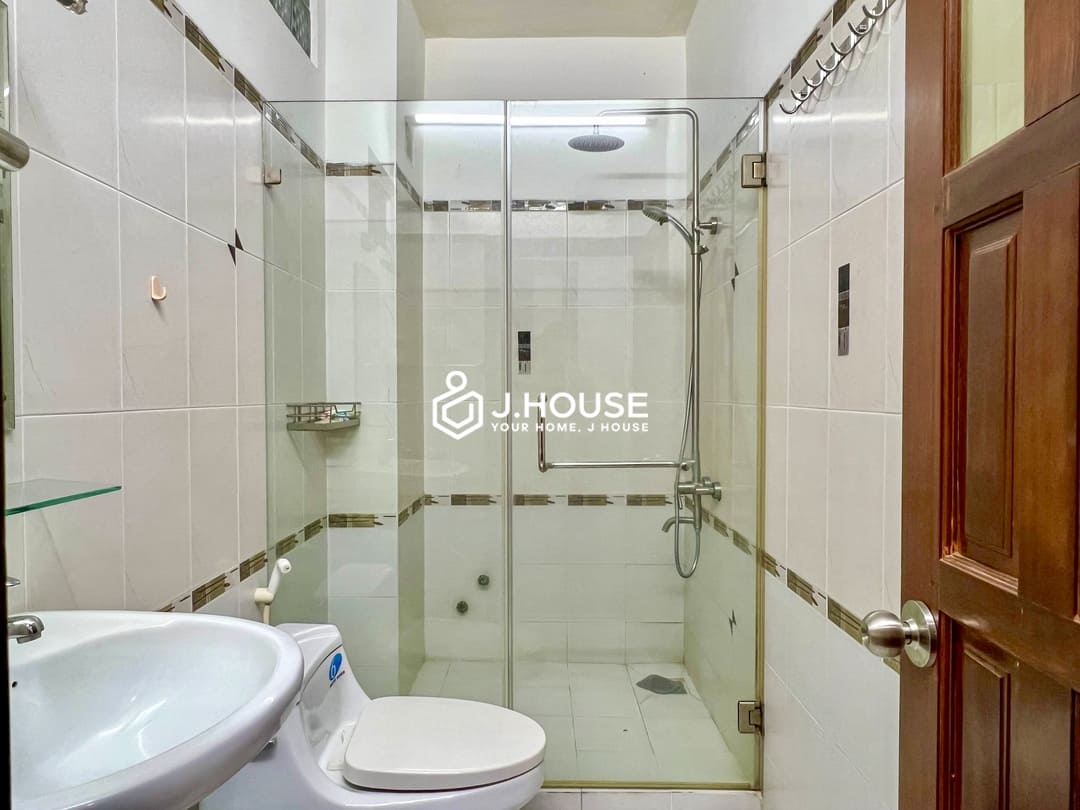 Affordable studio apartment for rent in District 1 - Lien Chi House, HCMC