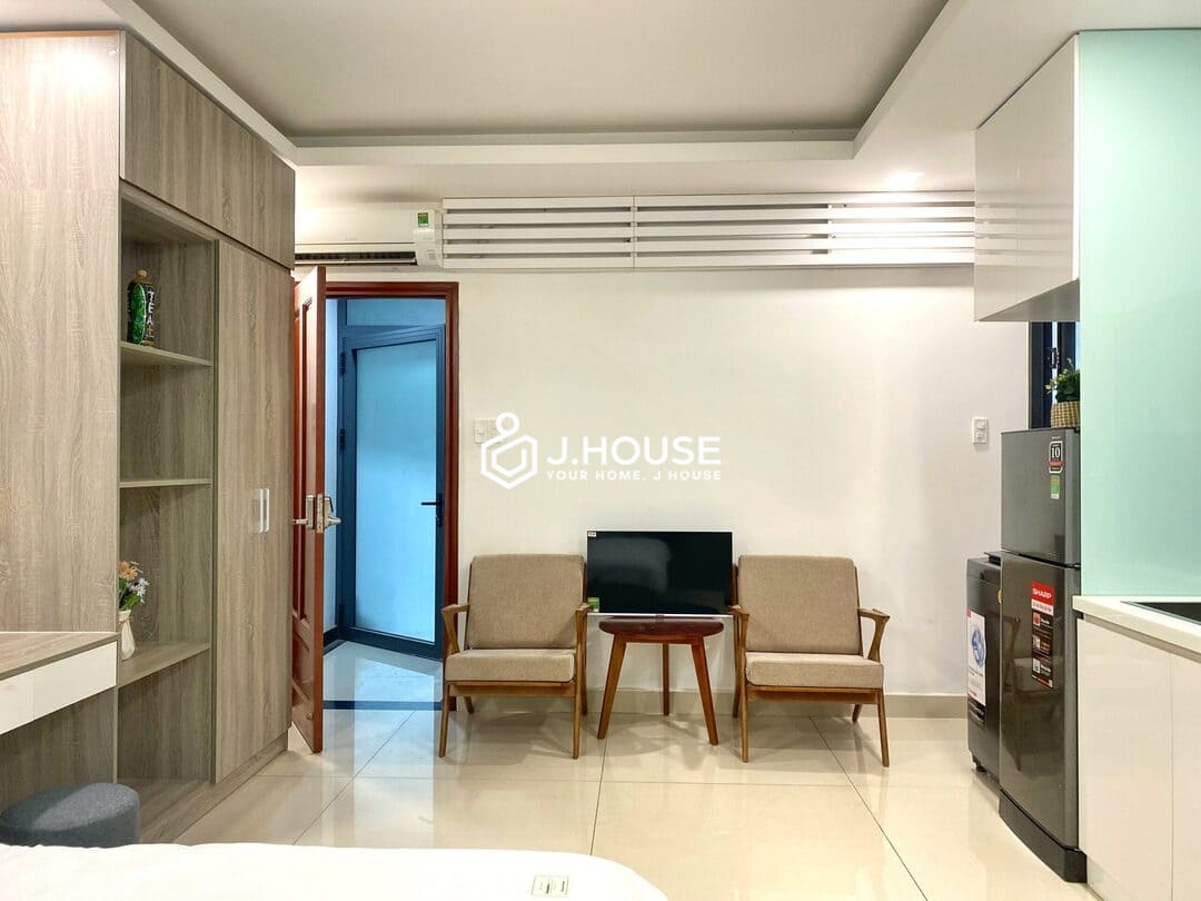 Affordable studio apartment for rent in District 5, HCMC - NTP Apartment-1