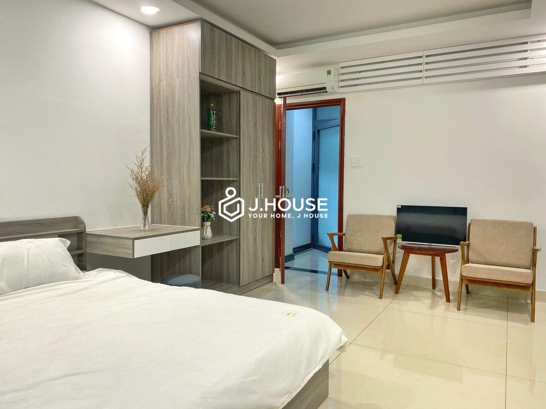 Affordable studio apartment for rent in District 5, HCMC - NTP Apartment-2