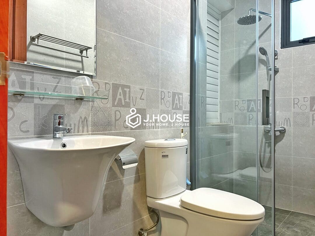 Affordable studio apartment for rent in District 5, HCMC - NTP Apartment-4