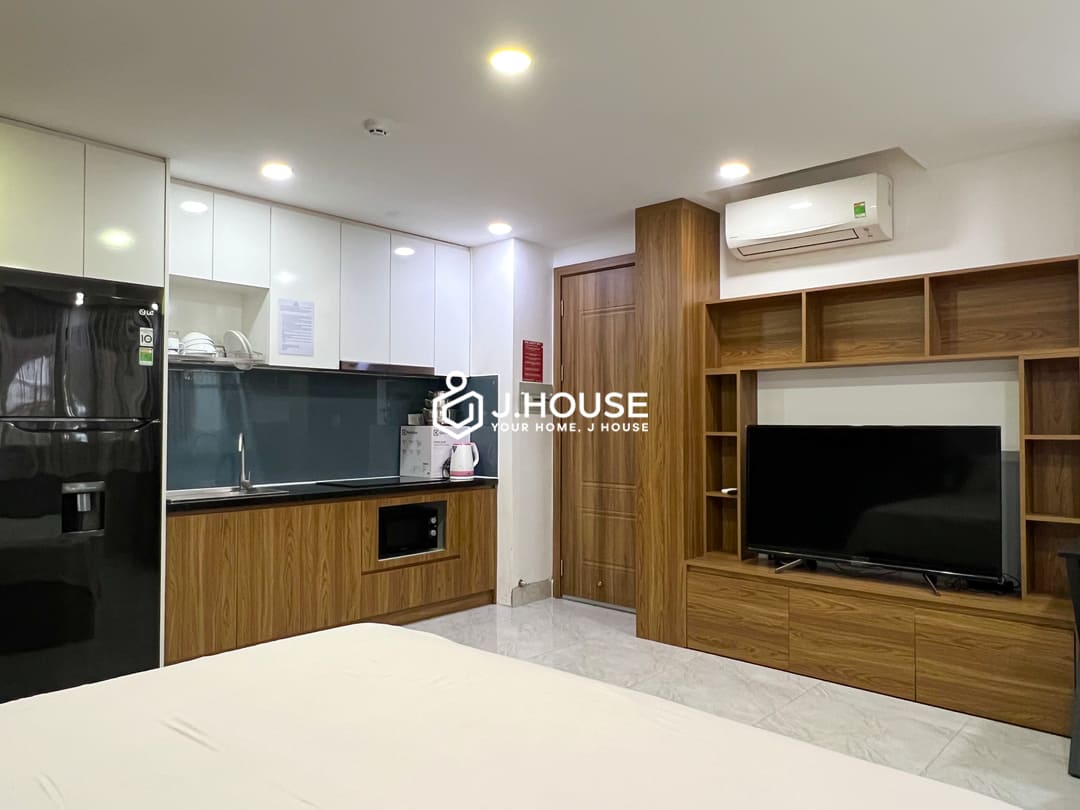 Affordable studio apartment in Thao Dien, HCMC - Monaco Apartment