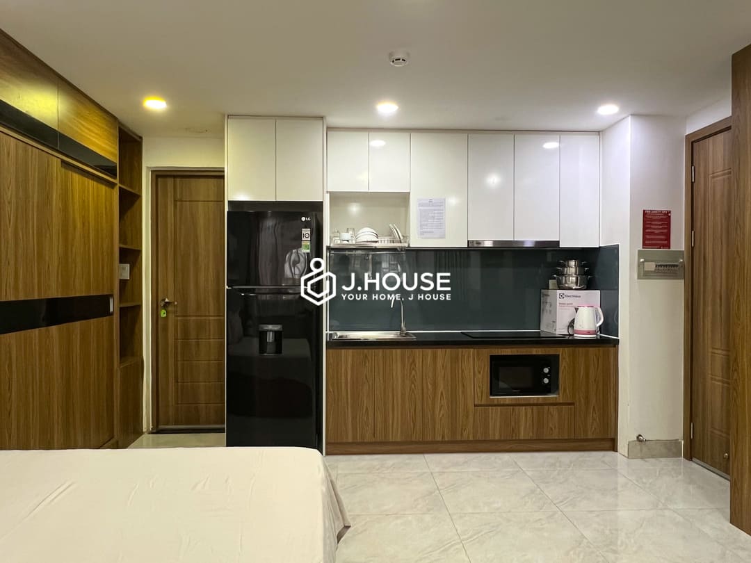 Affordable studio apartment in Thao Dien, HCMC - Monaco Apartment