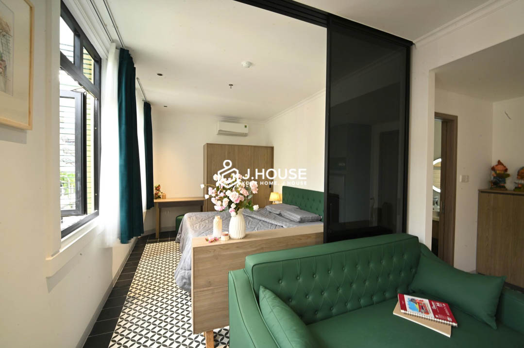 An House - Modern 1-Bedroom Apartment with Bathtub Master1-1