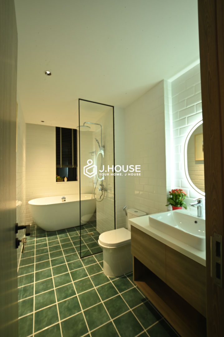 An House - Modern 1-Bedroom Apartment with Bathtub Master1-4