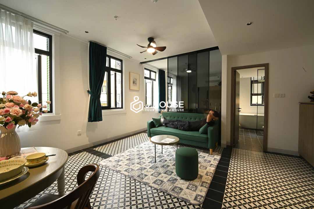 An House - Modern 1-Bedroom Apartment with Bathtub Master1