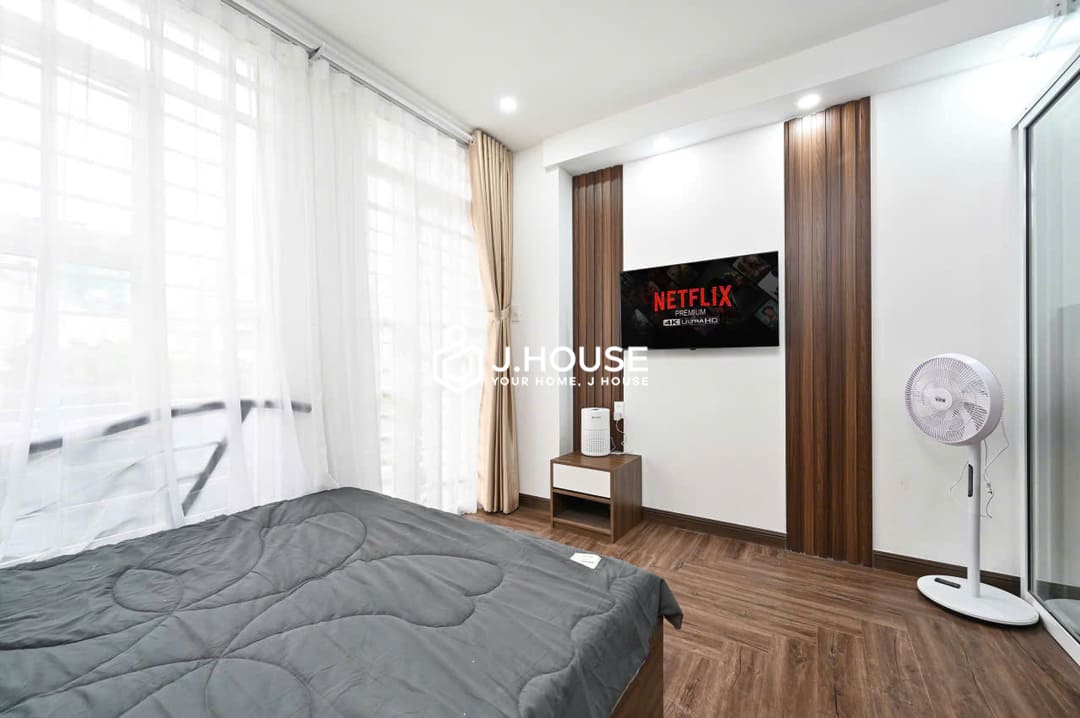 Bright 1 br apartment for rent in District 1 - Nguyen Gia Apartment-1