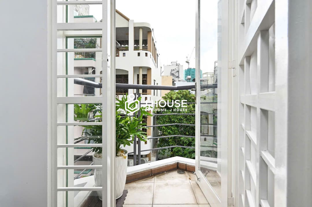 Bright 1 br apartment for rent in District 1 - Nguyen Gia Apartment-2