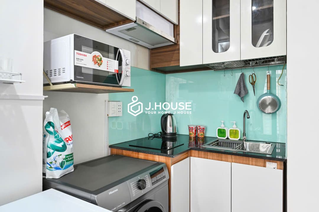 Bright 1 br apartment for rent in District 1 - Nguyen Gia Apartment-7