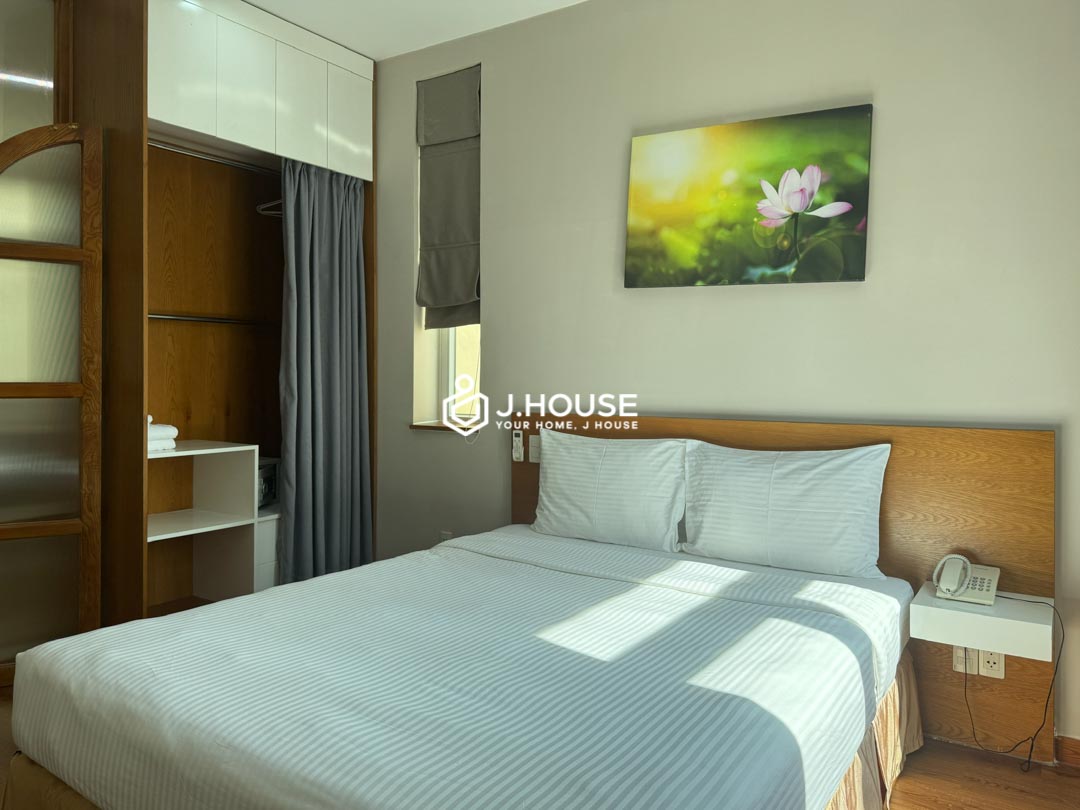 Bright 1BR Apartment with View at GK Garden-1