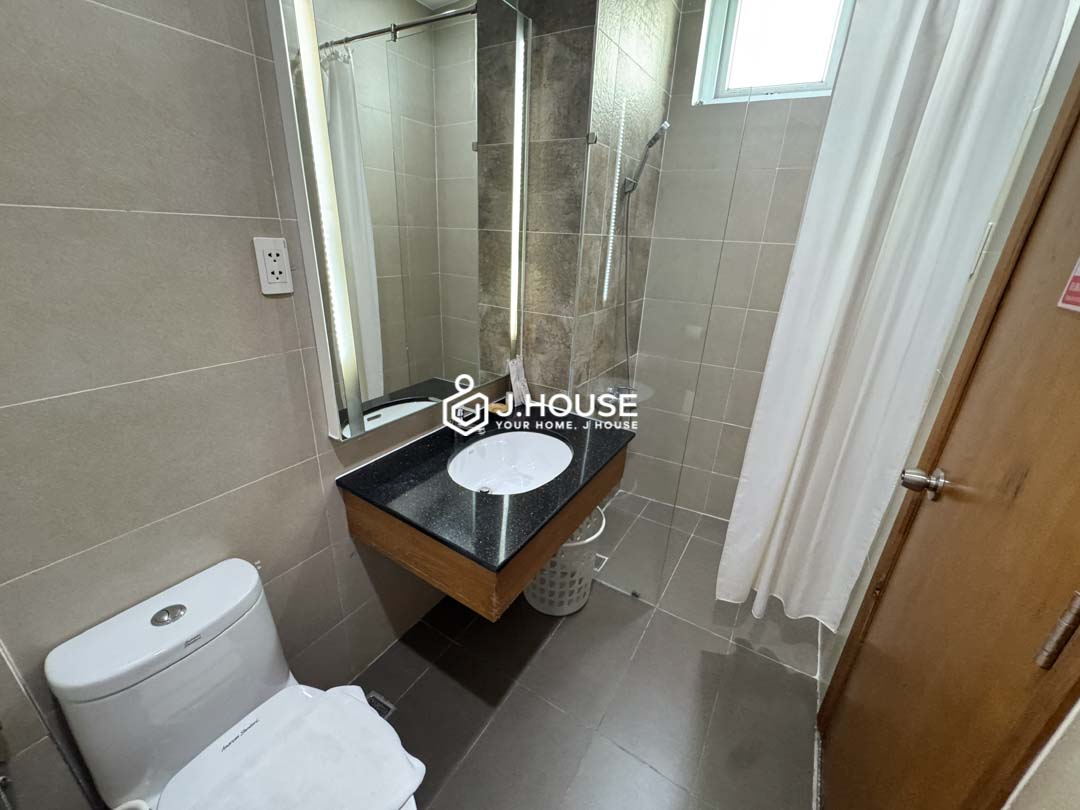 Bright 1BR Apartment with View at GK Garden-9