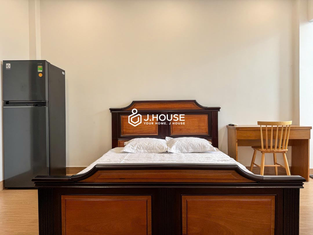 Bright 25m2 Studio Apartment with Thao Dien View on Street 54-1