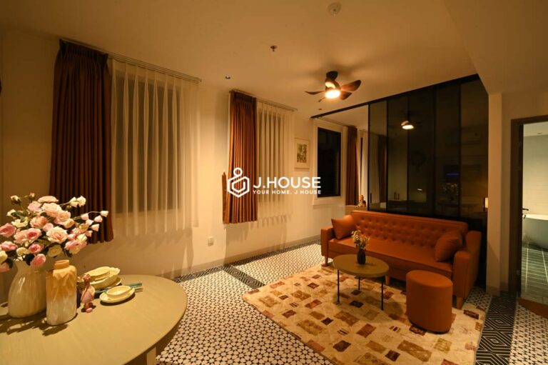 Bright, Modern & Spacious 1BR with Bathtub in Binh Thanh