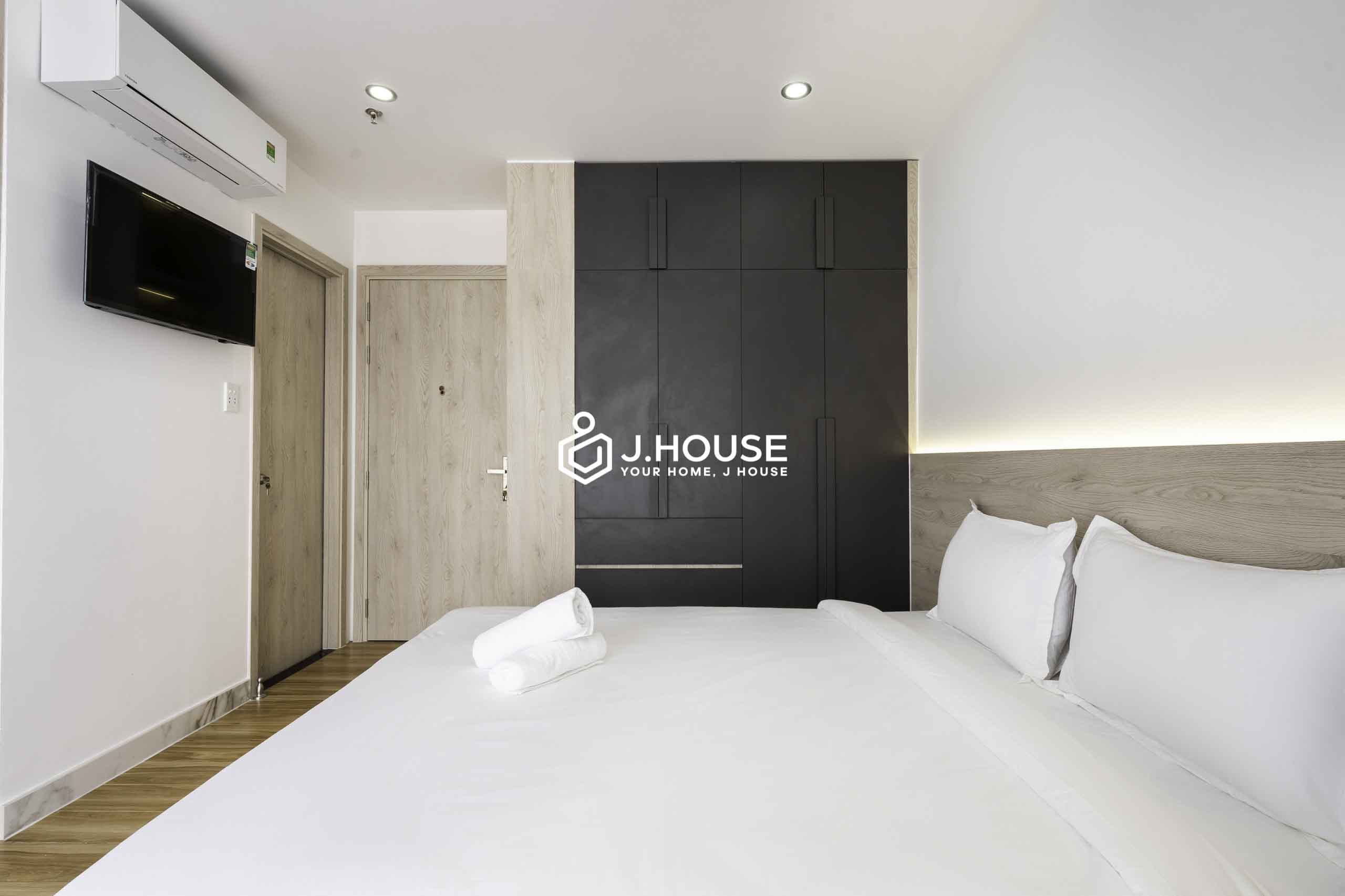 Bright Modern Studio For Rent District 10 - Haya House-4