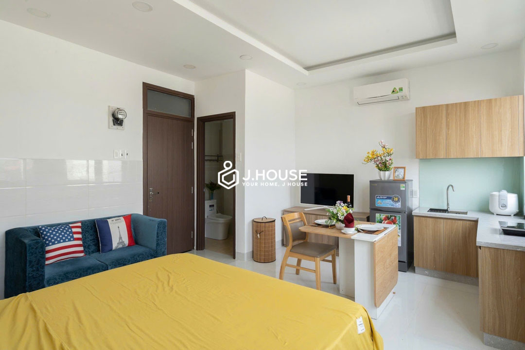 Bright Studio Apartment for Rent on 3.2 Street-3