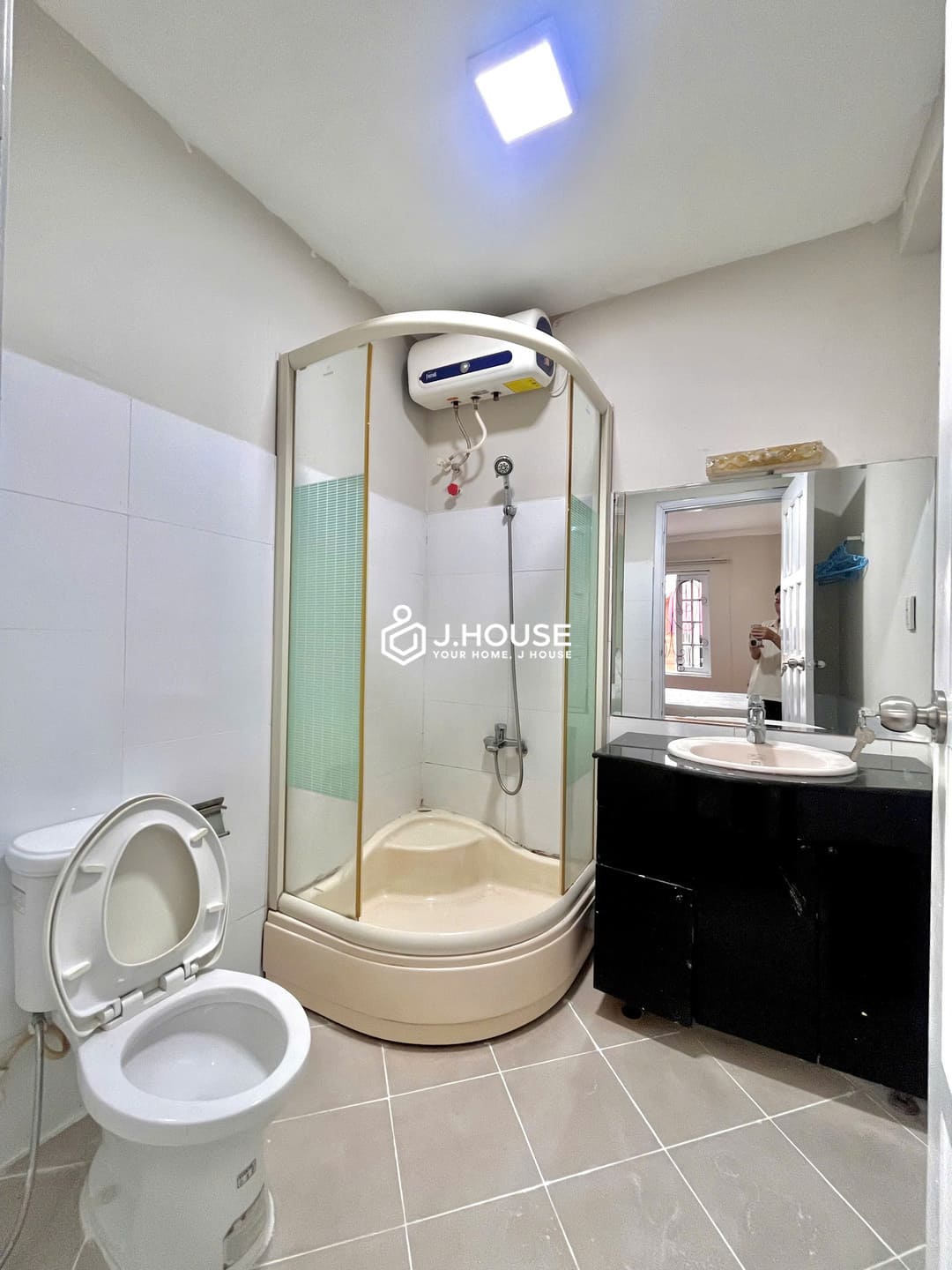 Cheap 2 br apartment in Thao Dien, HCMC - Minh Long Apartment-9