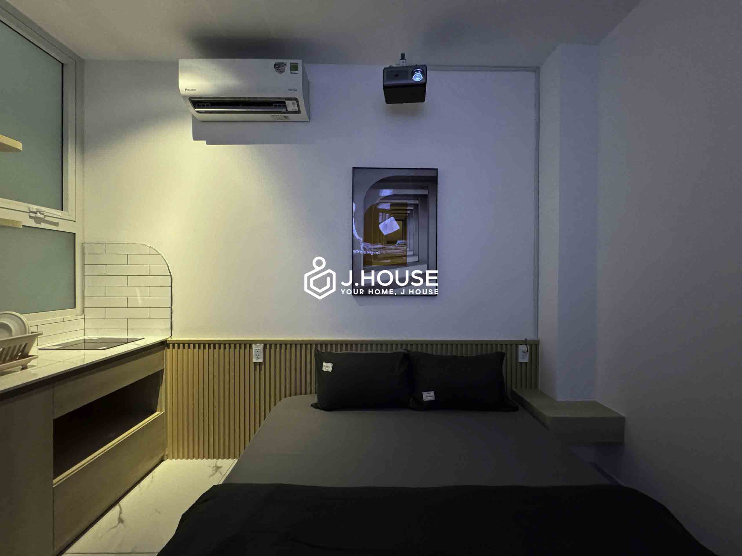 Cinematic & Modern Studio Apartment District 1 - Urban Nest C-1