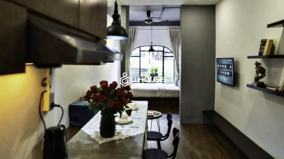 Cozy & Spacious Studio for Rent on Le Thi Rieng District 1-4