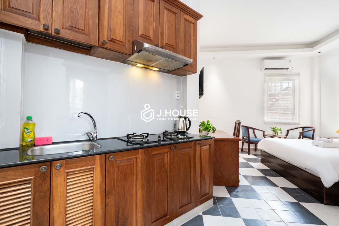 Cozy Studio Apartment with Bathtub for Rent in District 1 - ARISTA-3