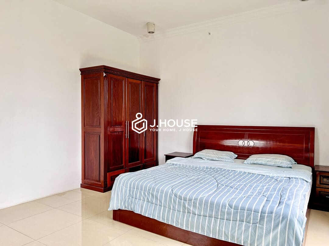 Fully furnished 1 bedroom apartment for rent with balcony in Thao Dien, District 2-10