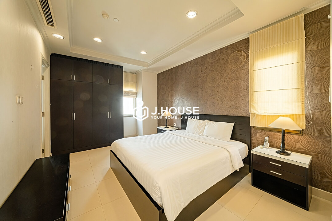 Fully furnished 2 bedroom apartment at Mayfair Suites, District 1, HCMC-6