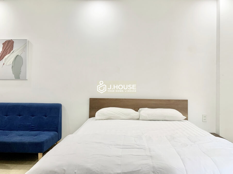 Fully furnished apartment for rent on Vo Thi Sau street, District 3, HCMC-4