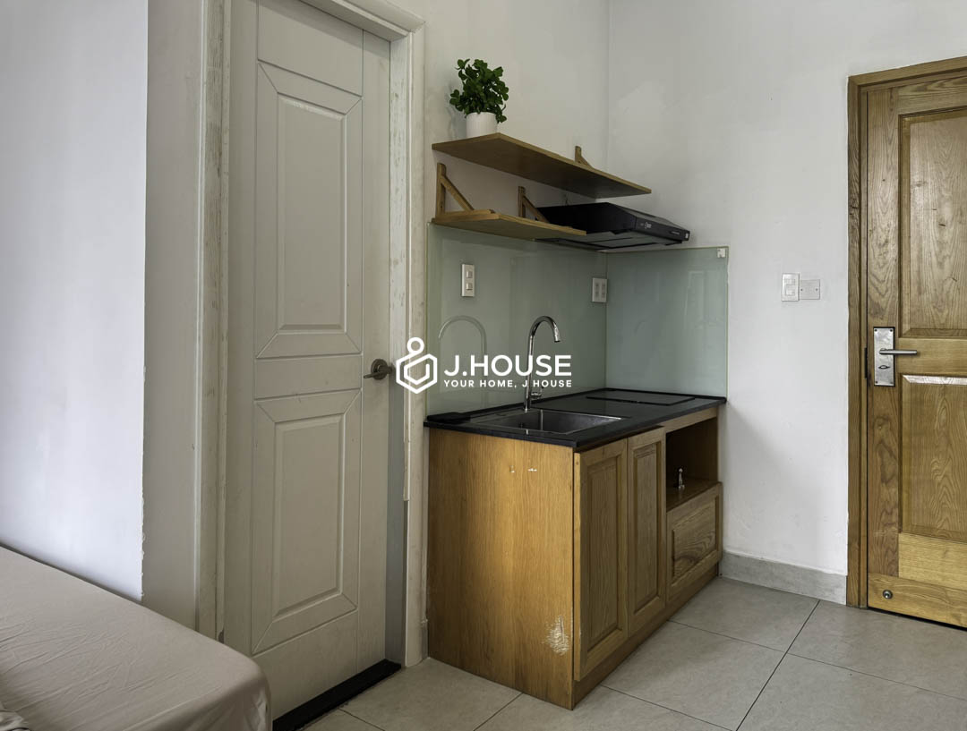 Mode On Modern Studio Rental with Balcony-5