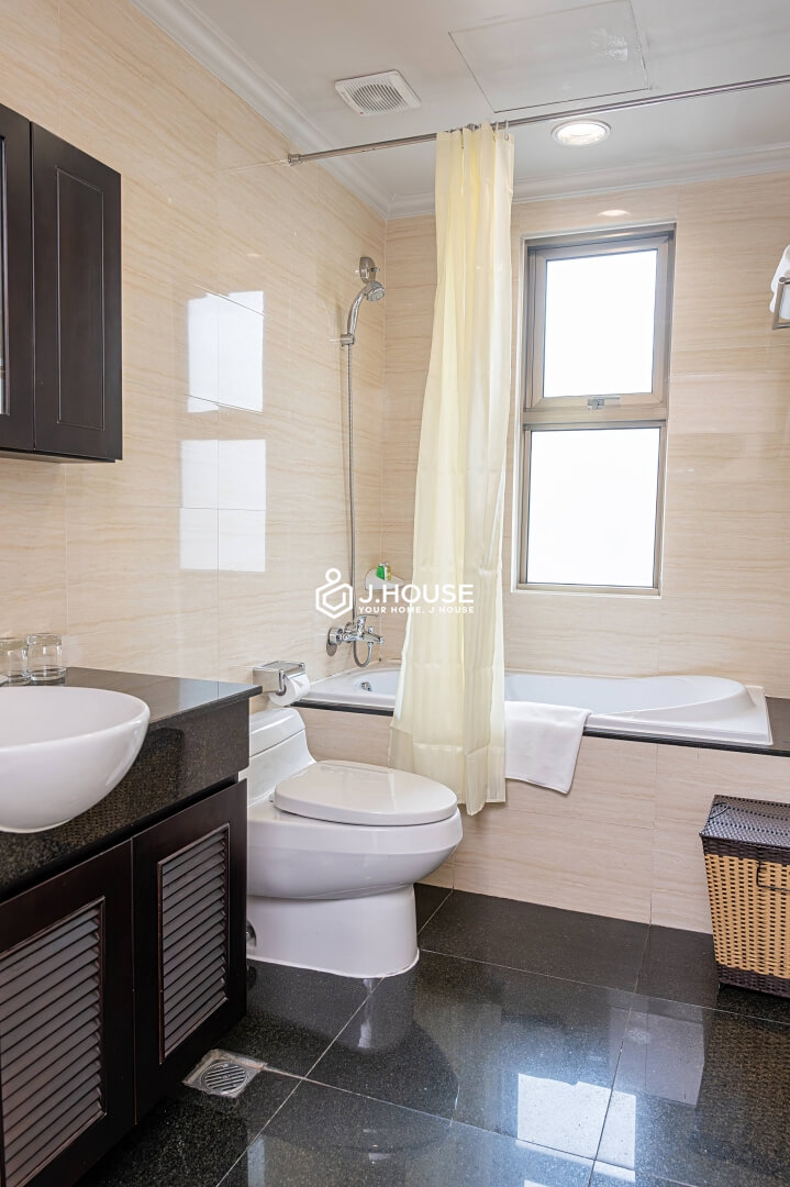 Modern 1 bedroom apartment for rent at Mayfair Suites, District 1, HCMC-6