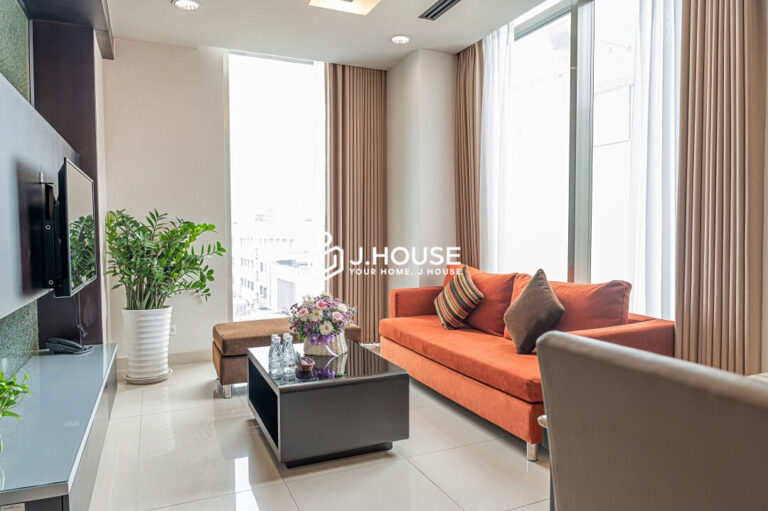Modern 1 bedroom apartment for rent at Mayfair Suites, District 1, HCMC