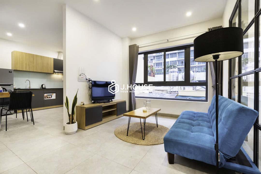 Modern 1BR Apartment with Large Window in An Phu - Arista-1