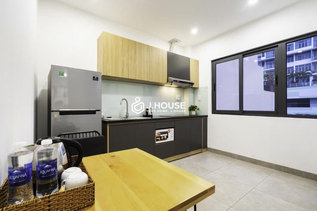 Modern 1BR Apartment with Large Window in An Phu - Arista-5