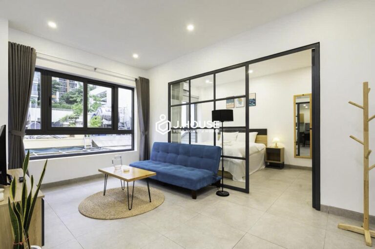 Modern 1BR Apartment with Large Window in An Phu - Arista 8 Modern 1BR Apartment with Large Window in An Phu - Arista