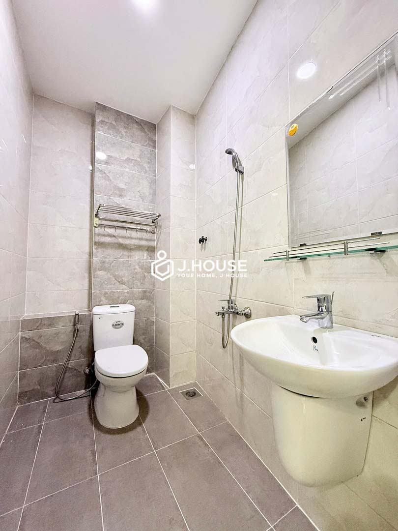 Modern 25m2 Studio Apartment District 5 - QK Serviced Apartment-4