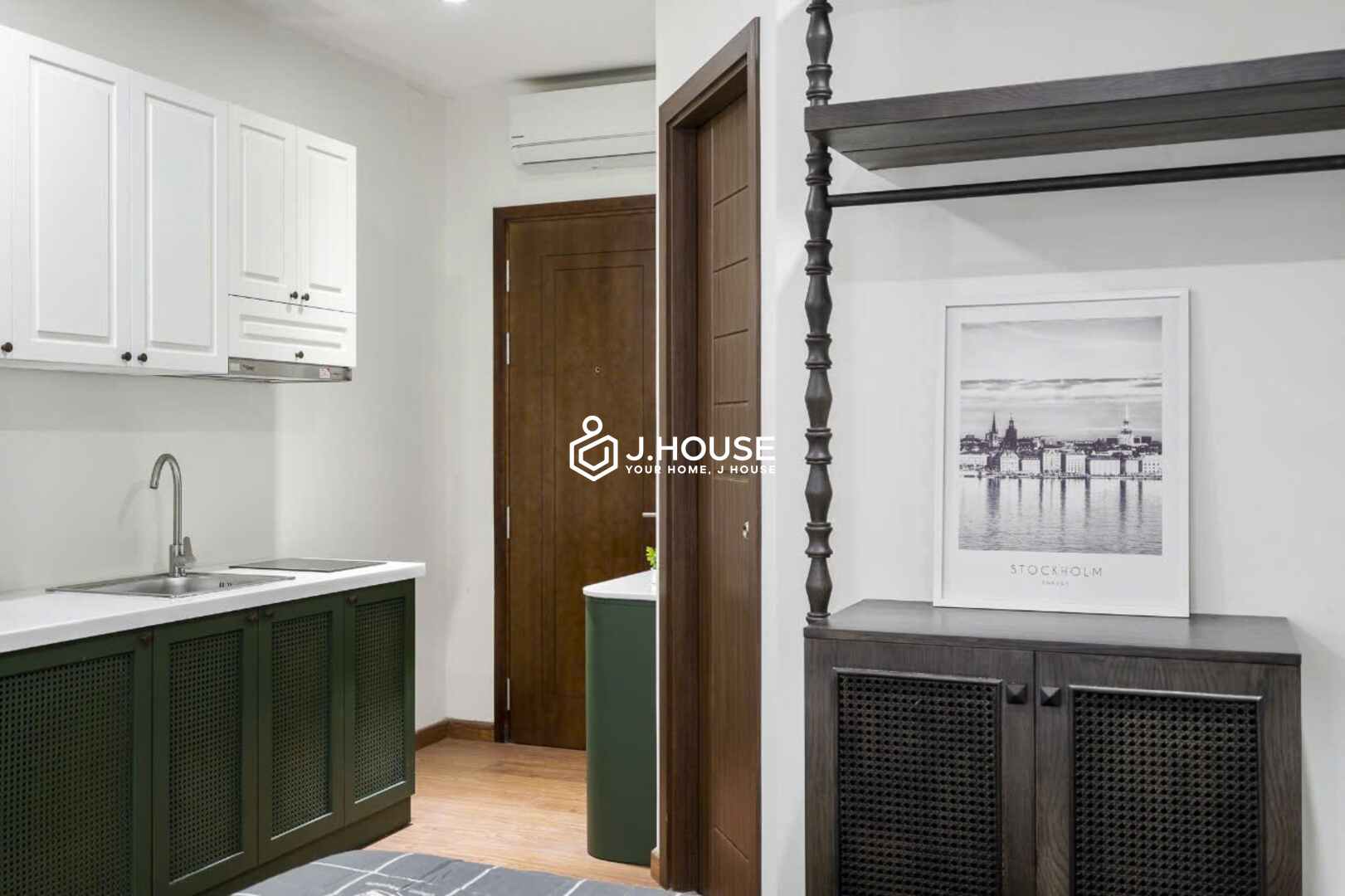 Modern & Bright Studio Apartment for Rent in District 1 - Full House-4_result