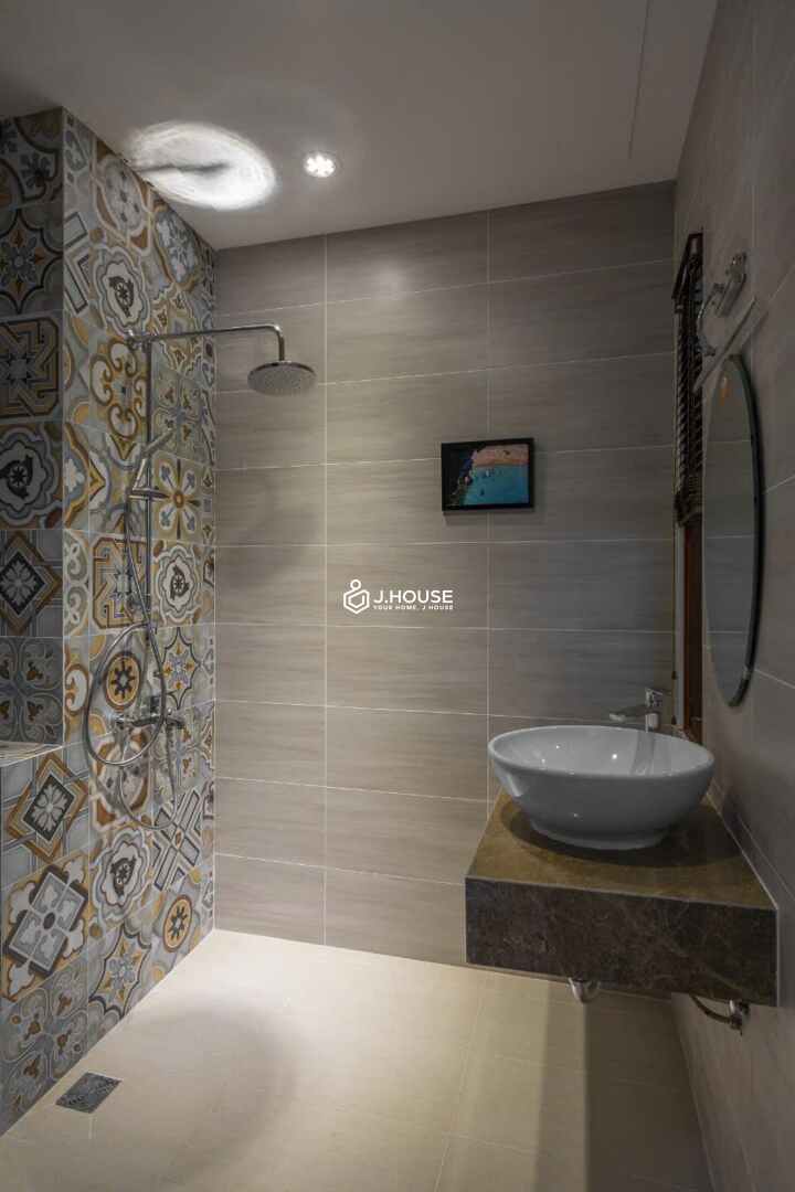 Modern & Bright Studio Apartment for Rent in District 1 - Full House-6_result