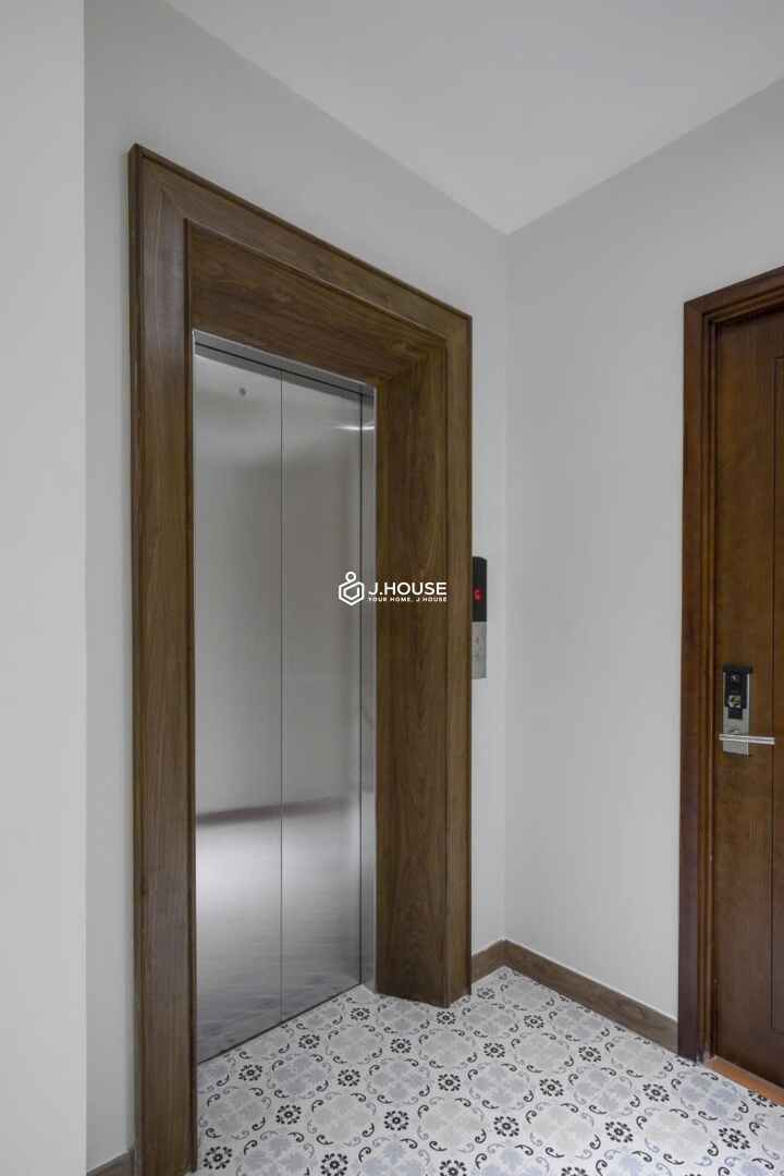 Modern & Bright Studio Apartment for Rent in District 1 - Full House-9_result