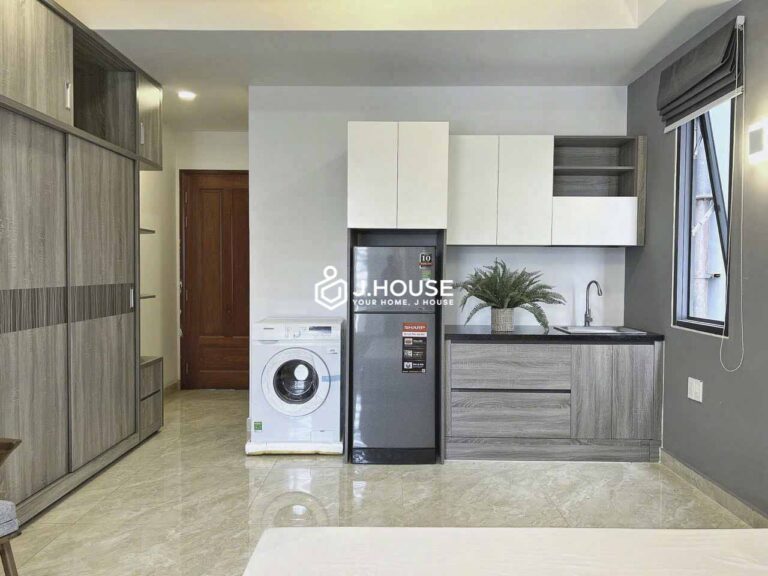 Modern & Cozy Studio Rental with Private Washer in District 5 2 Modern & Cozy Studio Rental with Private Washer in District 5-4