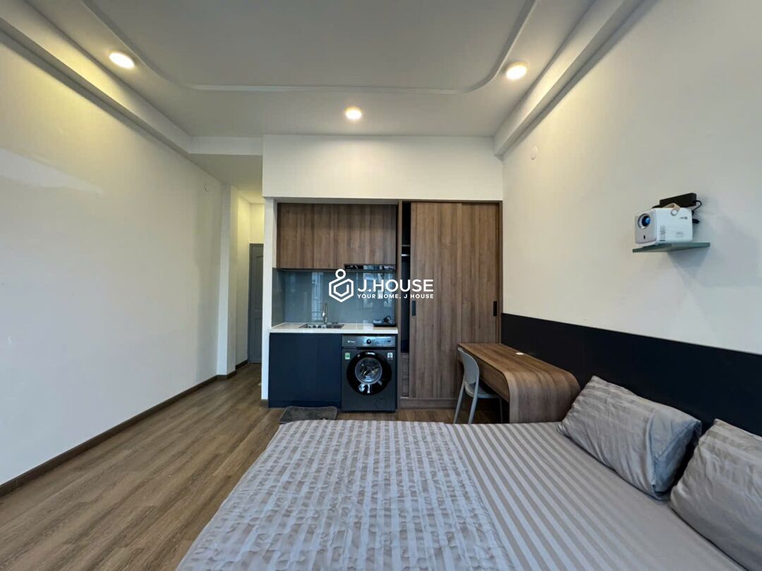 Modern Studio Apartment for Rent in District 1 Dakao Ward-3_result