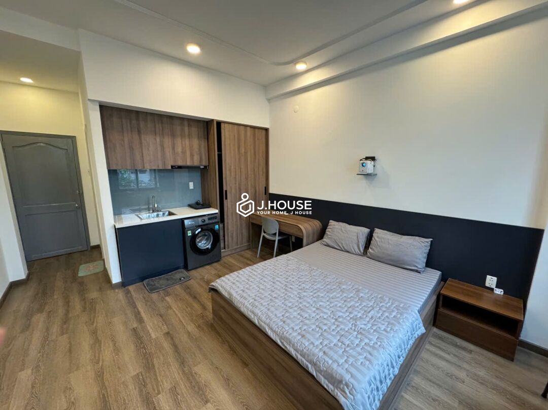 Modern Studio Apartment for Rent in District 1 Dakao Ward-5_result