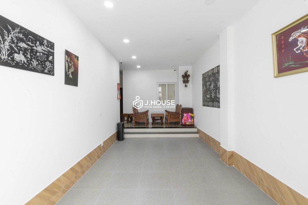 Modern Studio Apartment in District 1 with Large Balcony - Full House-6_result