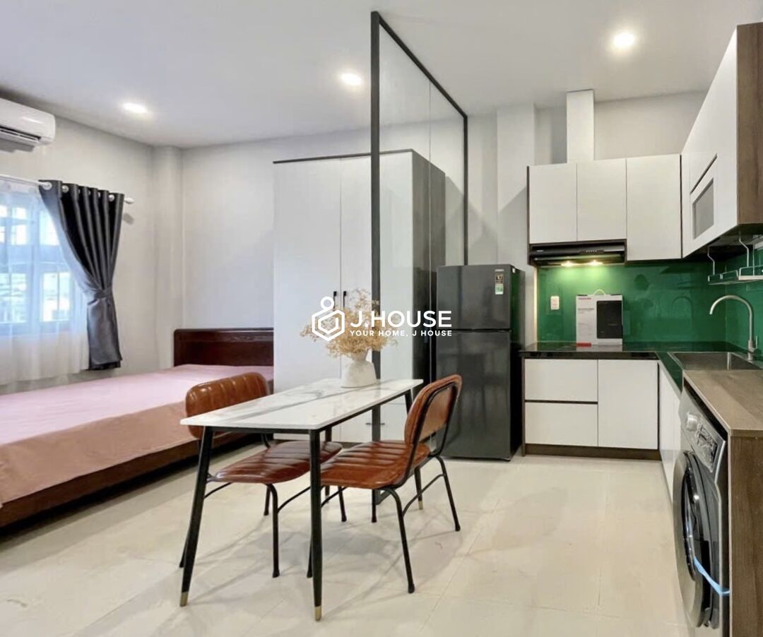 Modern Studio Apartment with Private Washer in Tan Binh - Air Minimal-5_result