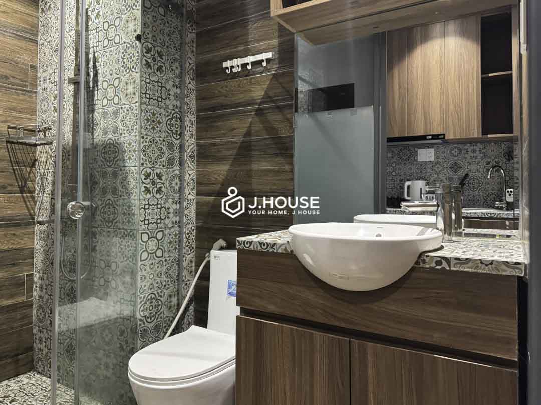 Modern Studio for Rent near Van Hanh Mall District 10-10