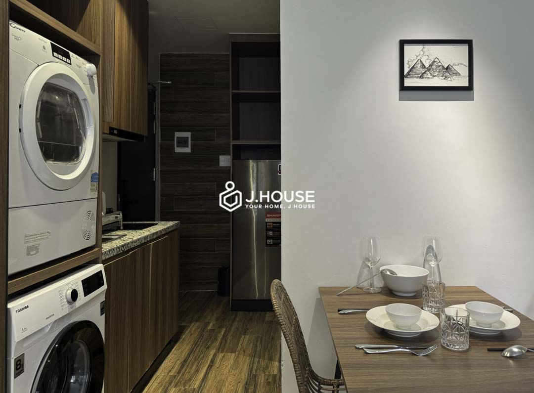 Modern Studio for Rent near Van Hanh Mall District 10-6