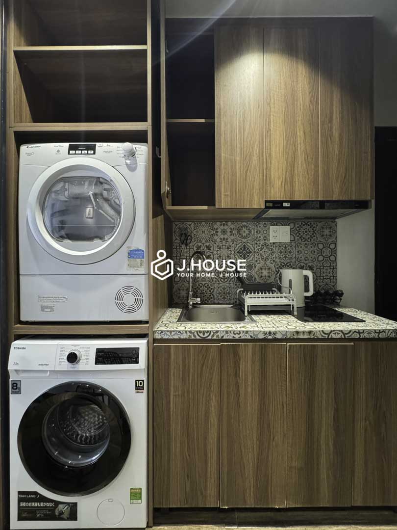 Modern Studio for Rent near Van Hanh Mall District 10-7