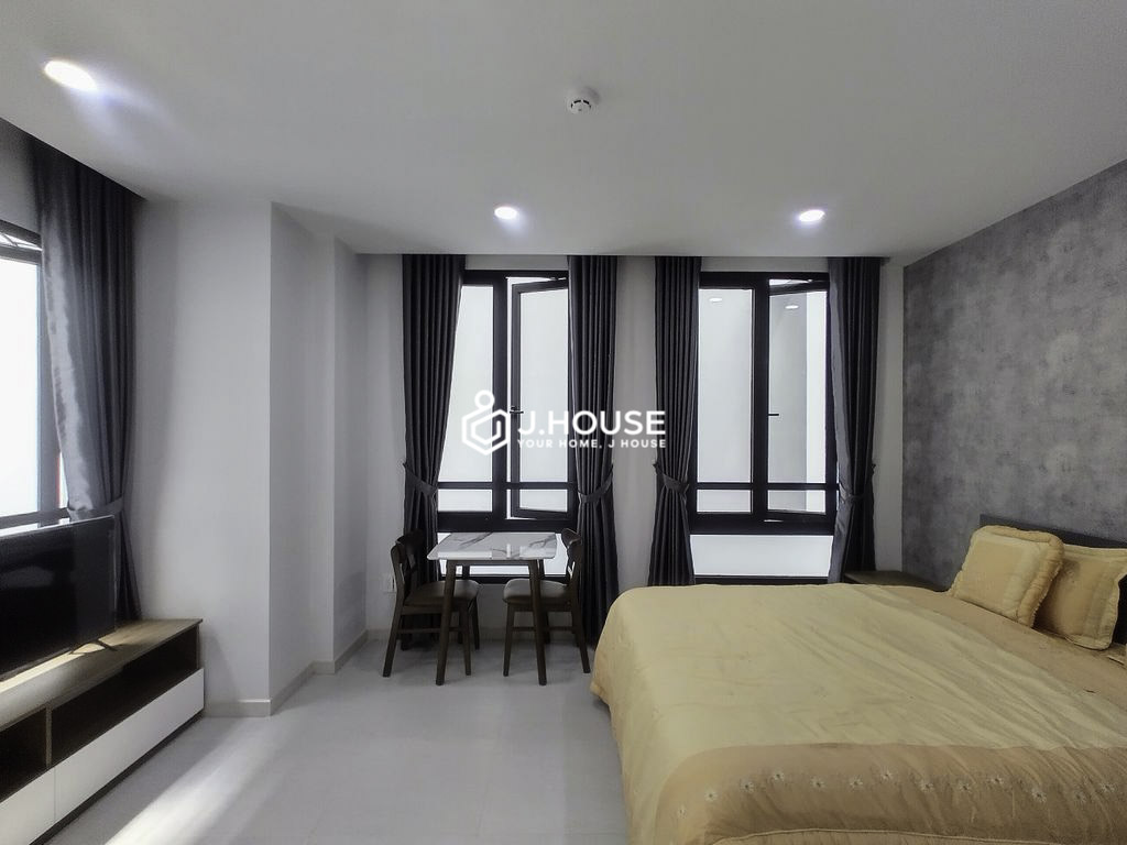 Quiet Studio Rental in Car-Accessible Alley District Tan Binh-0